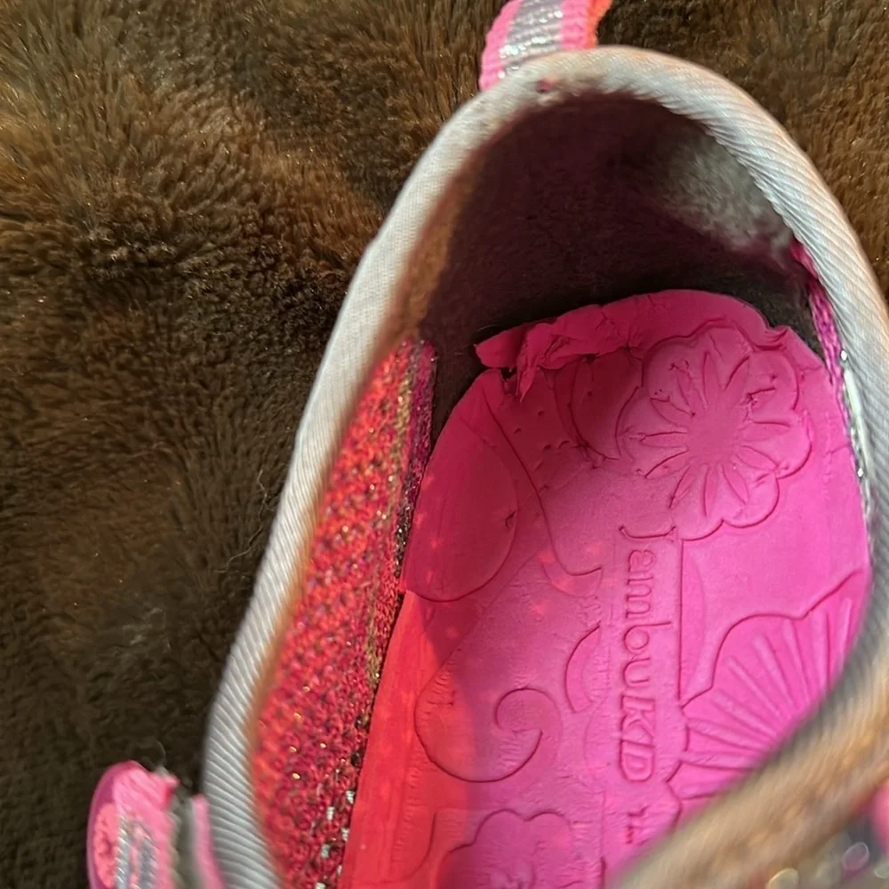 JAMBU KD Sora Pink/ Silver Mary Jane Outdoor/ Water Shoe Sz 5 Big Kid